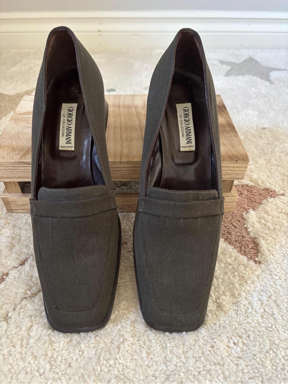 Vtg Giorgio Armani Le Collezioni Brown Canvas Block Heel Loafers Square Toe 38.5